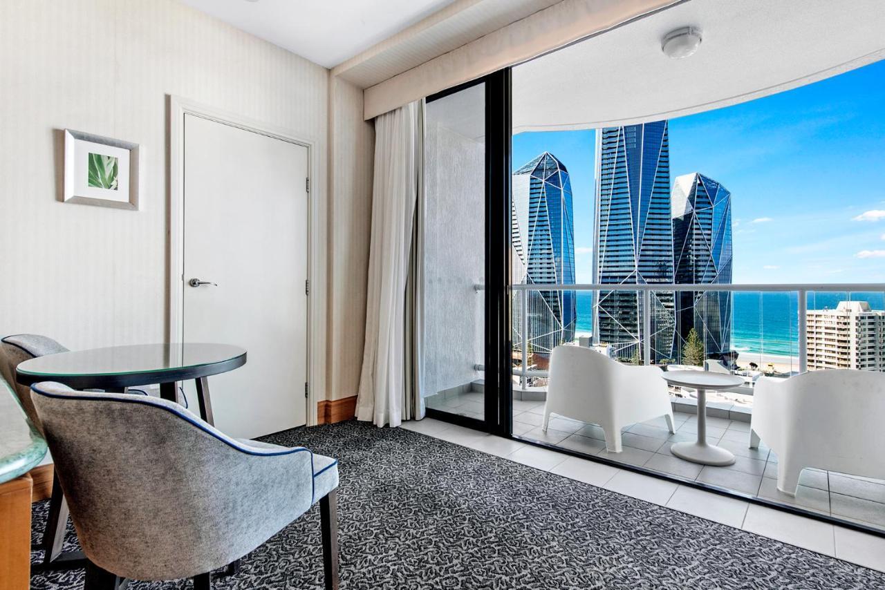 Luxury Ocean View 17th Level Studio