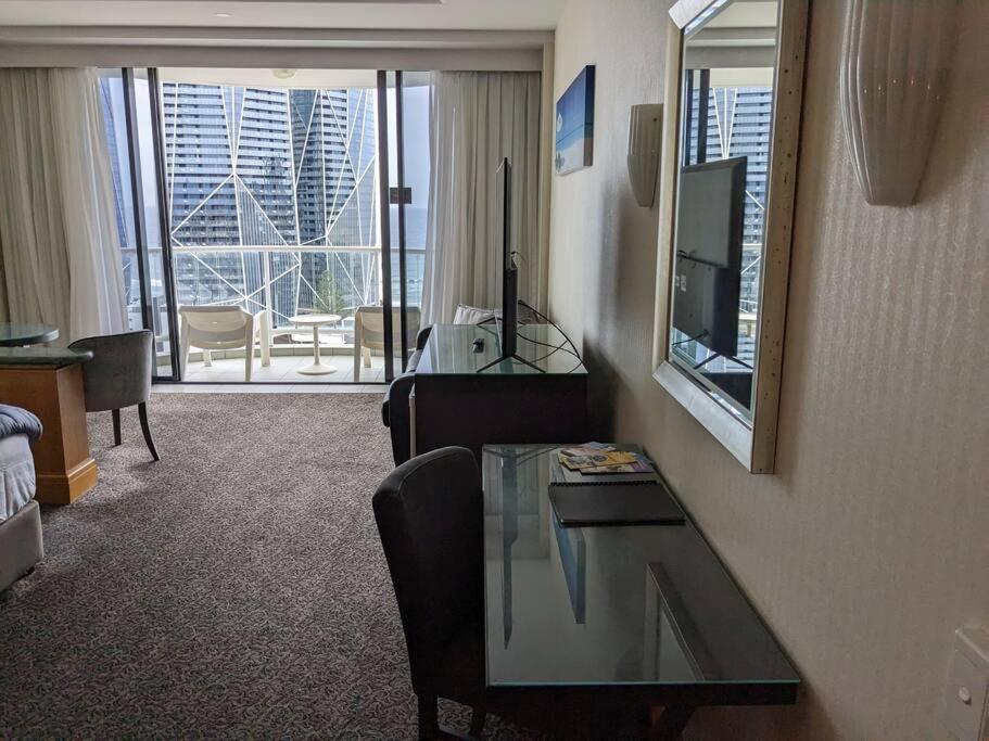 Luxury Ocean View 17th Level Studio Apartment